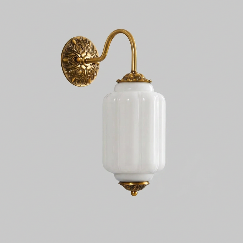 Alchémille — Applique en verre opalin