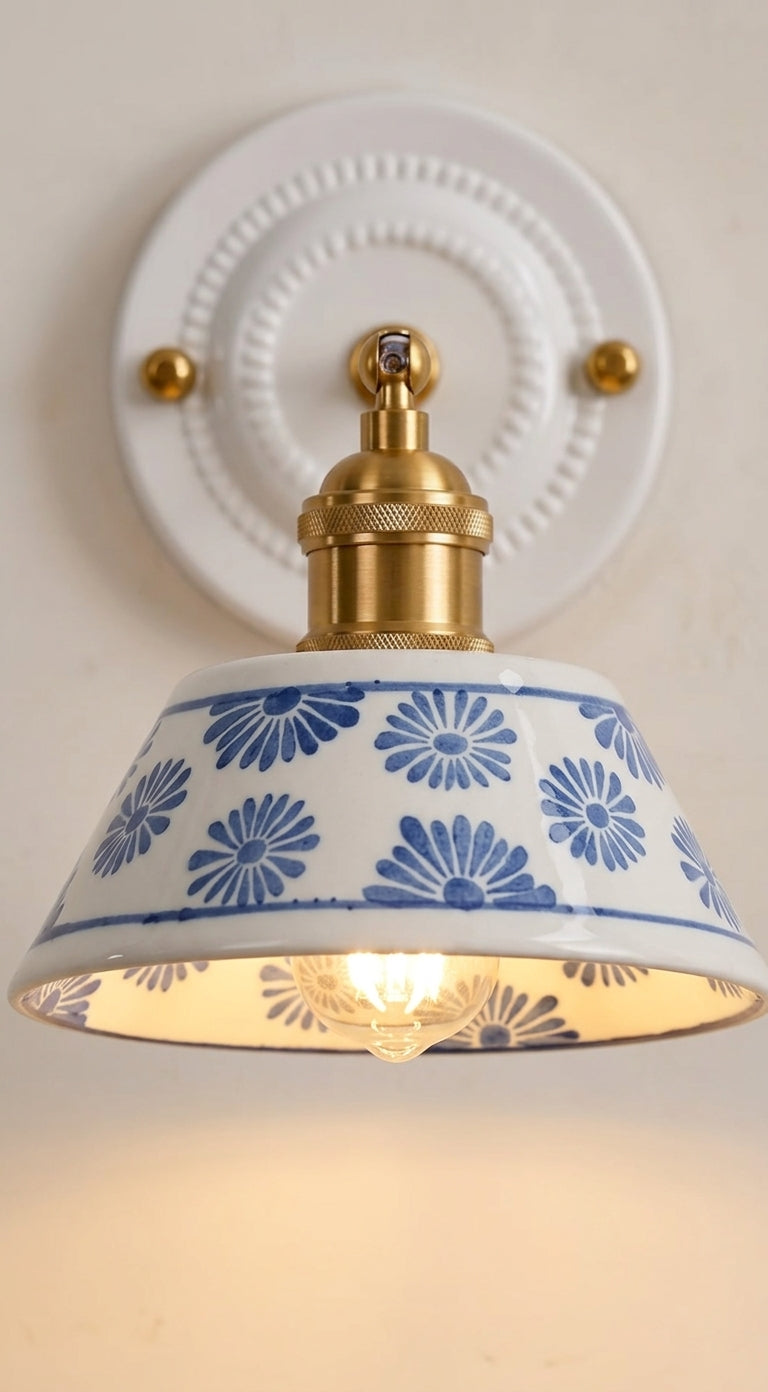 Bleuet — Applique en céramique peinte