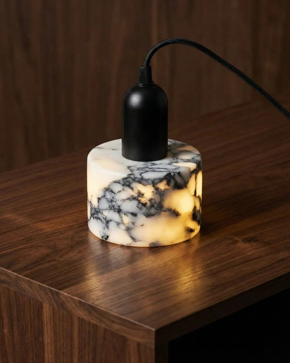 Cyclamen — Suspension marbre et opaline