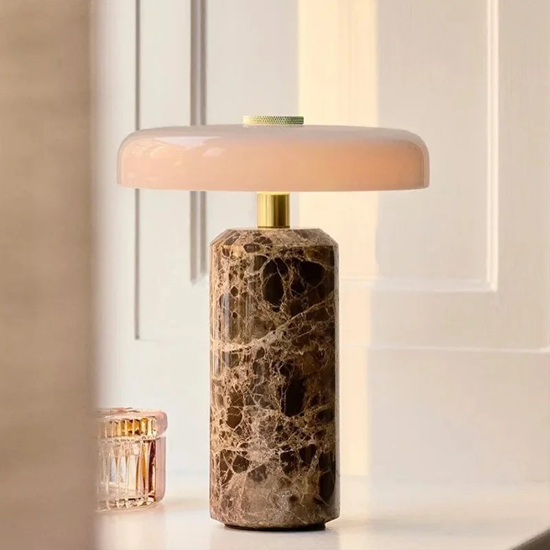 Statice — Lampe à poser en marbre