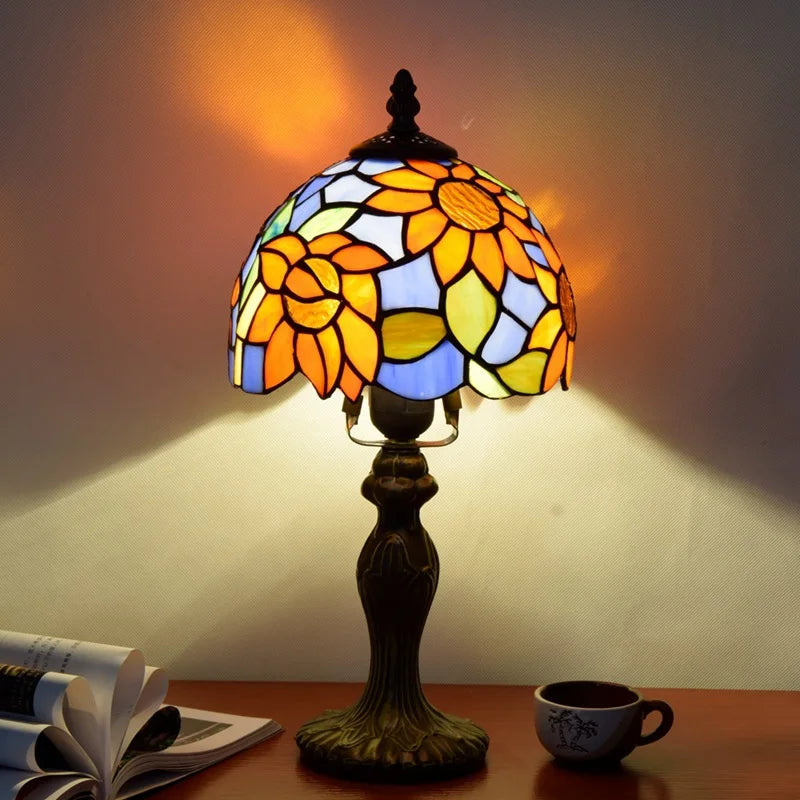 Véronique — Lampe à poser en vitrail
